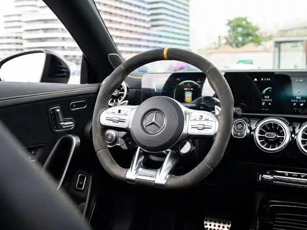 Mercedes-Benz CLA AMG 2022