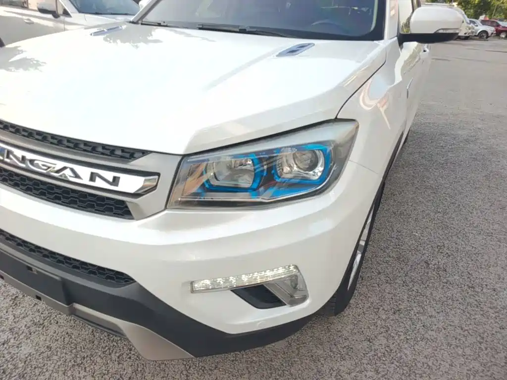 Changan CS75 2018 — фото 24