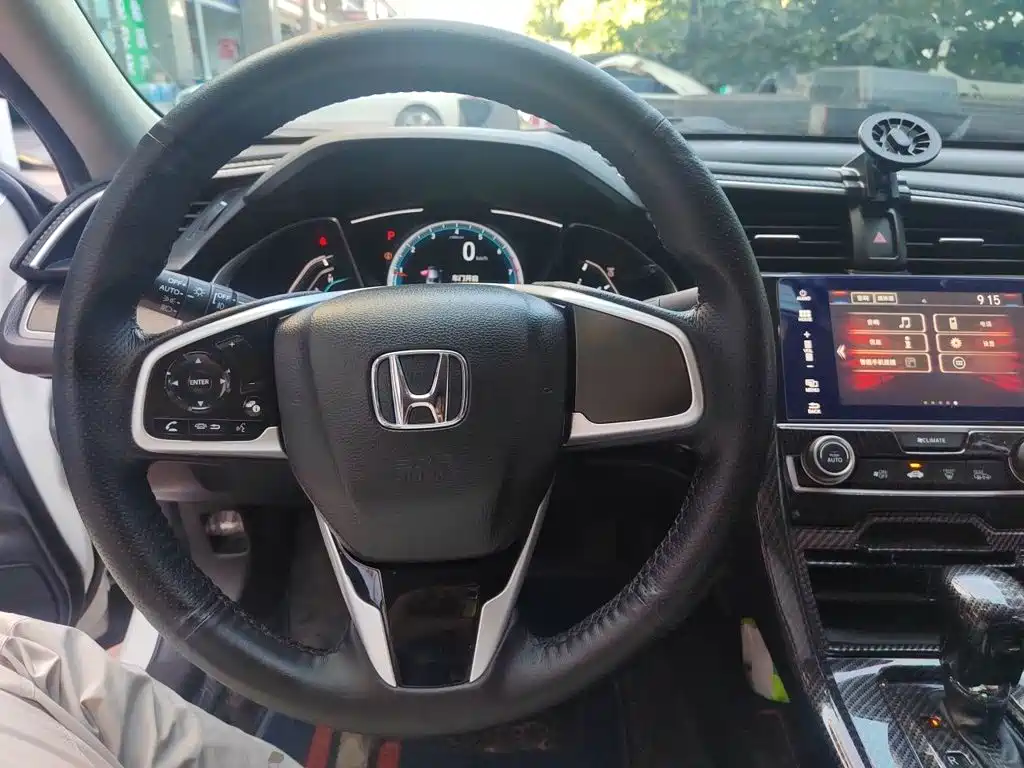 Honda Civic 2021 — фото 11