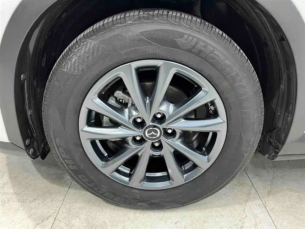 Mazda CX-4 2023 — фото 18
