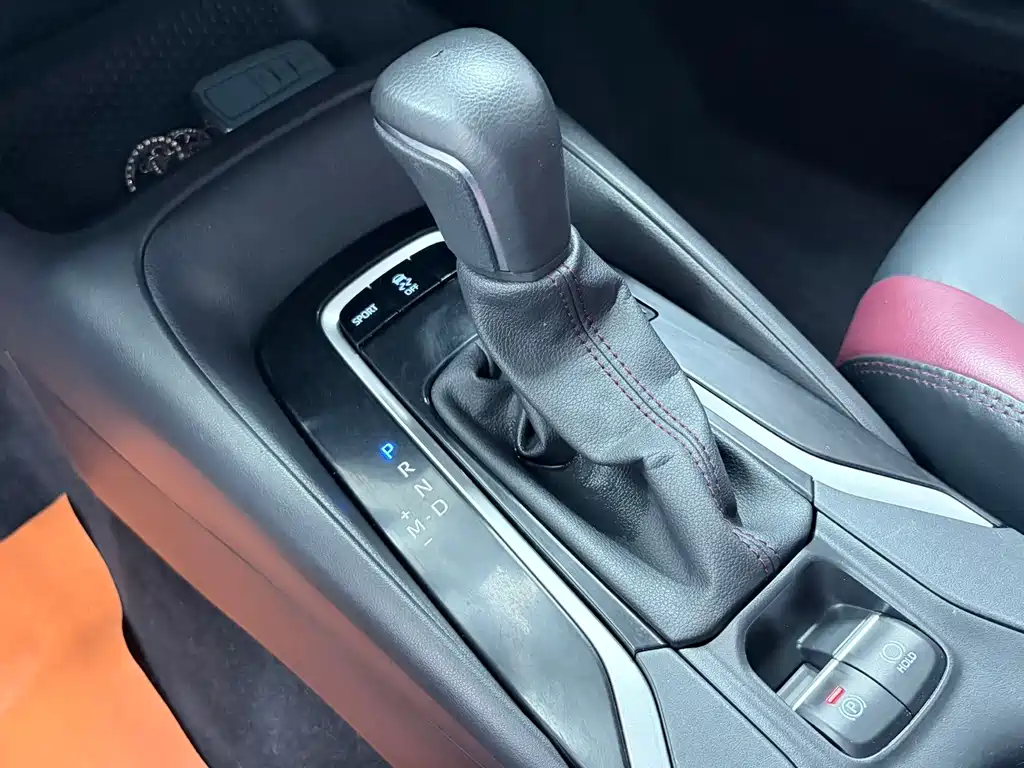 Toyota Corolla 2022 — фото 13