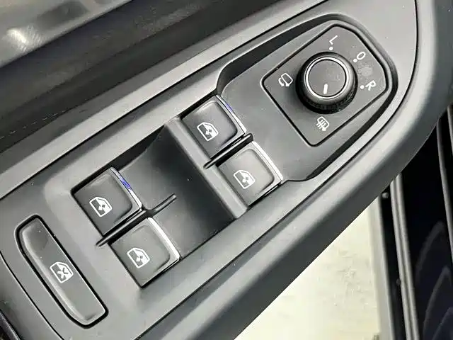 Volkswagen Passat 2022 — фото 14