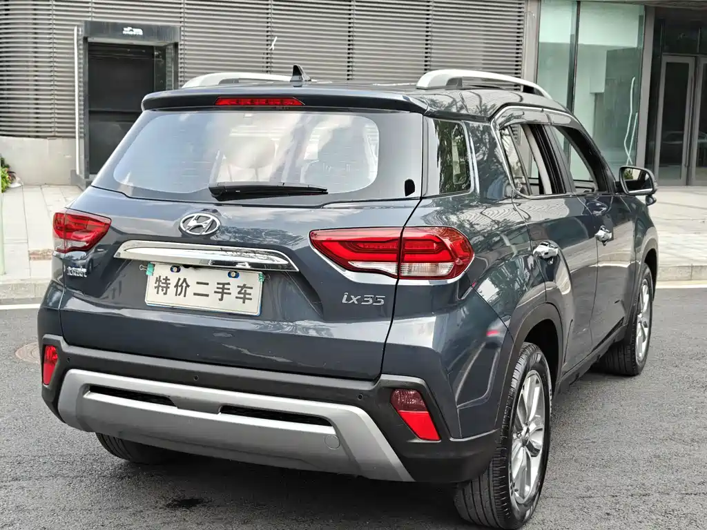 Hyundai ix35 2018 — фото 10