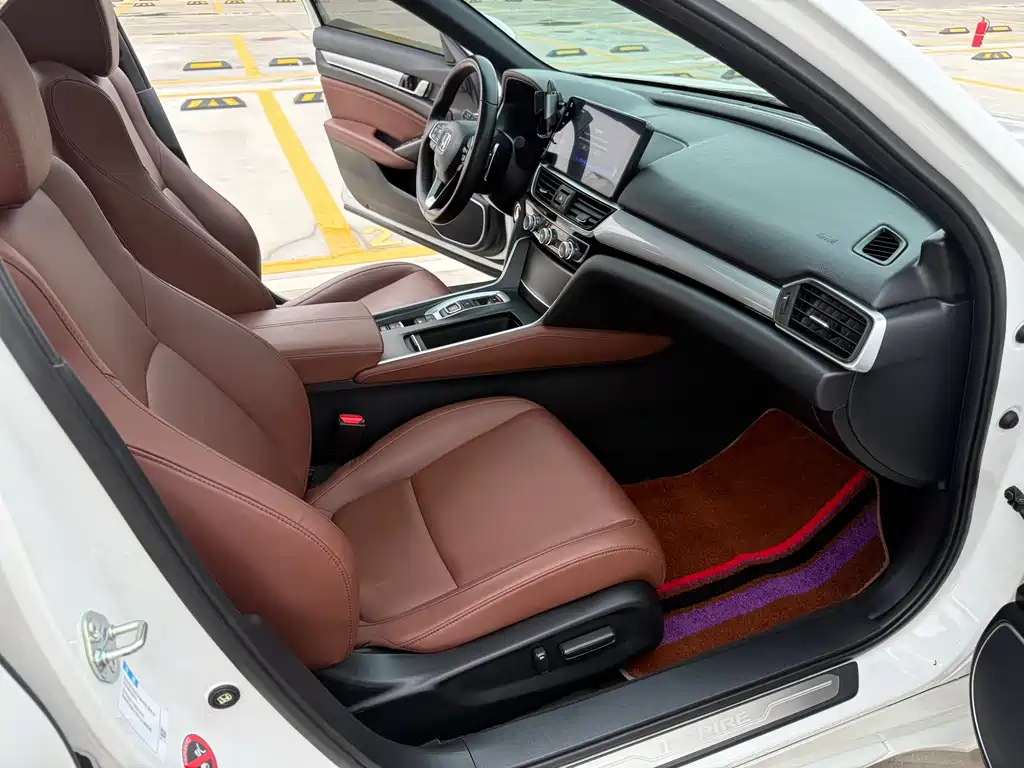Honda Inspire 2022 — фото 11