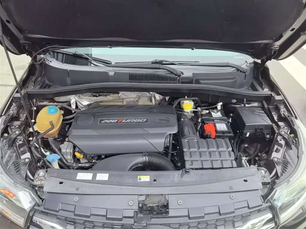 GAC Motor Trumpchi GS4 2015 — фото 20