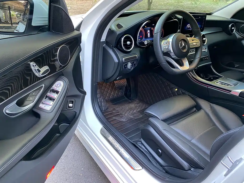 Mercedes-Benz C-Class 2021 — фото 14