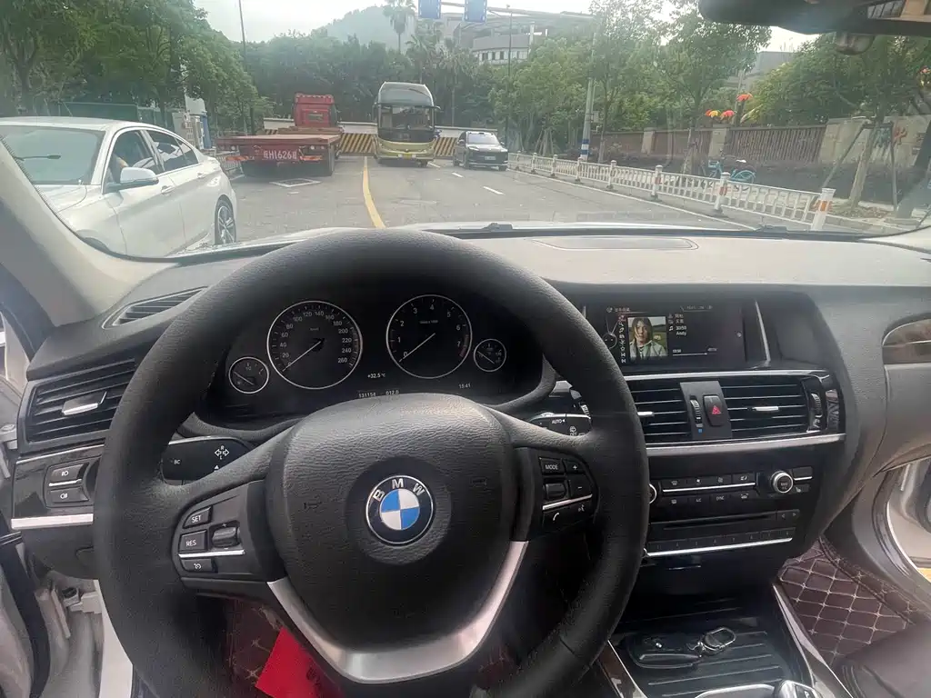 BMW X3 2015 — фото 14