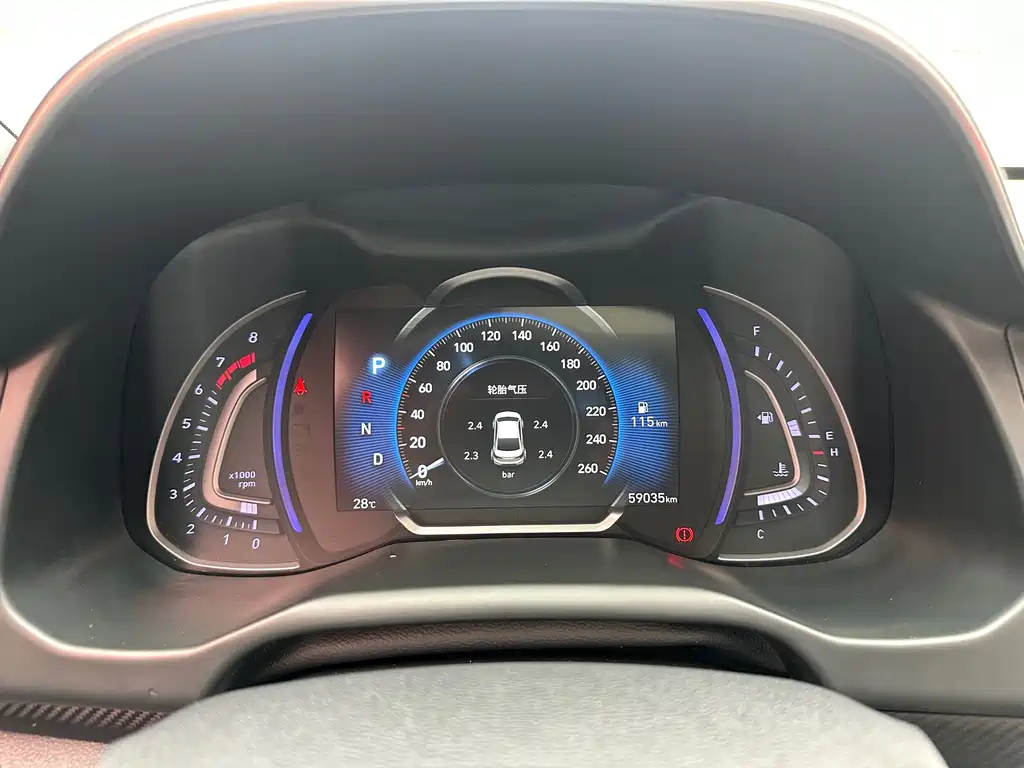 Hyundai Elantra 2020 — фото 20