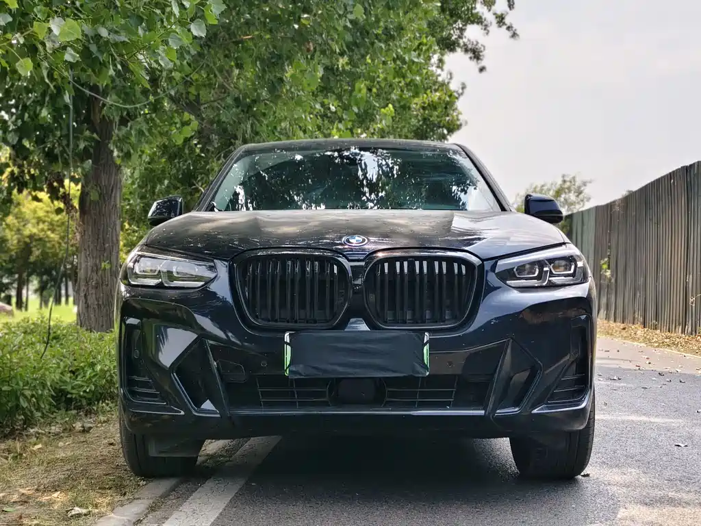 BMW iX3 2025 — фото 2