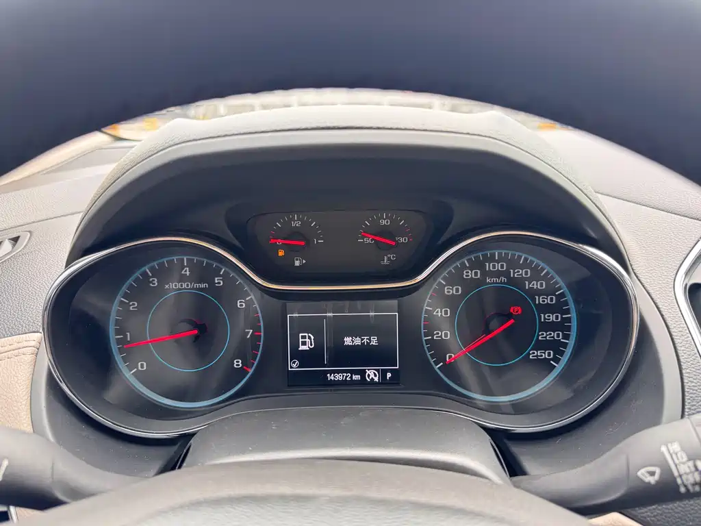 Chevrolet Cruze 2015 — фото 13