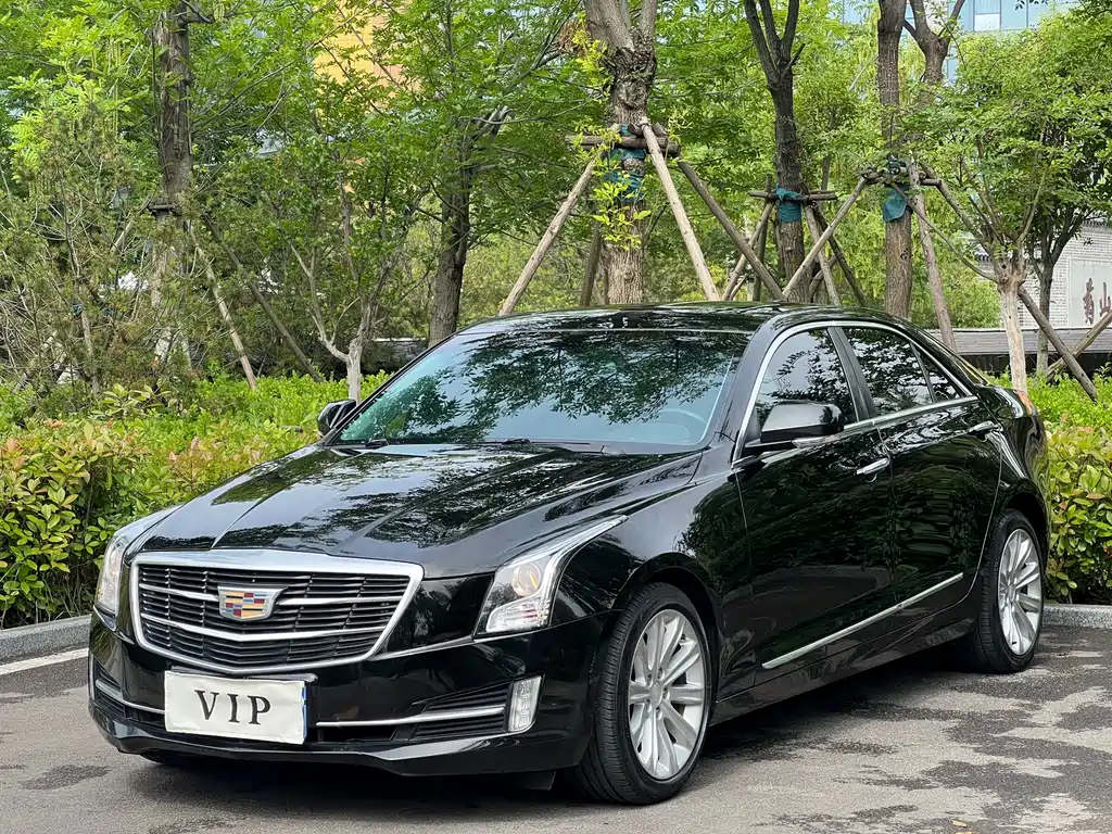 Cadillac ATS-L 2018 — фото 1