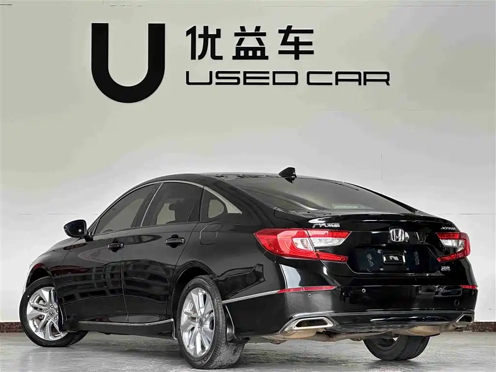 Honda Accord 2019 — фото 7