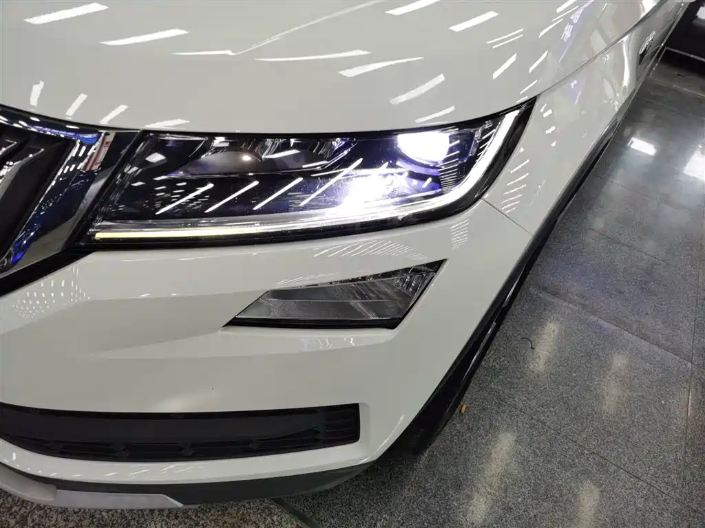 Skoda Kodiaq 2018 — фото 18