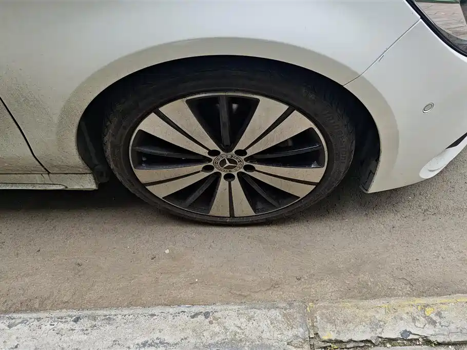 Mercedes-Benz CLA 2018
