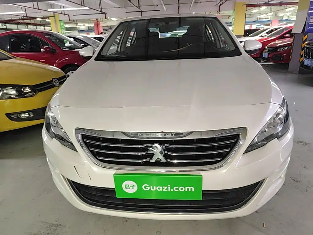 Peugeot 408 2016