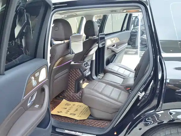 Mercedes-Benz GLS 2021