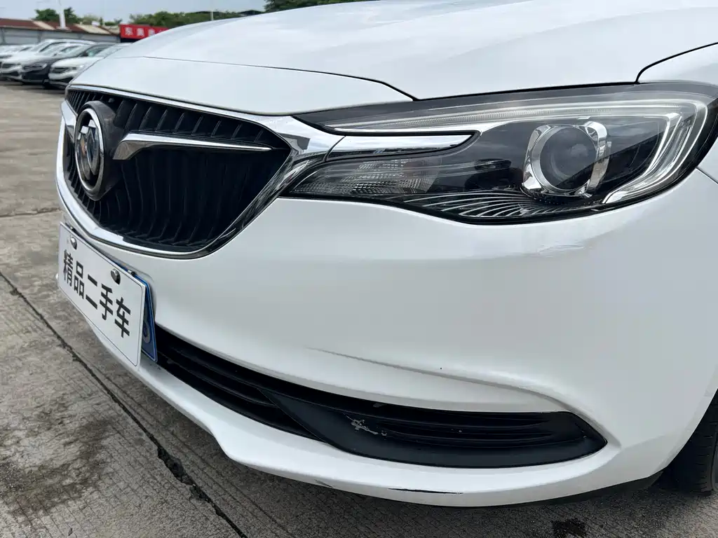 Buick Excelle 2017 — фото 16