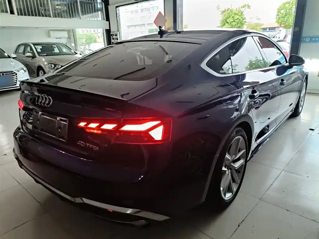 Audi A5 2021 — фото 7