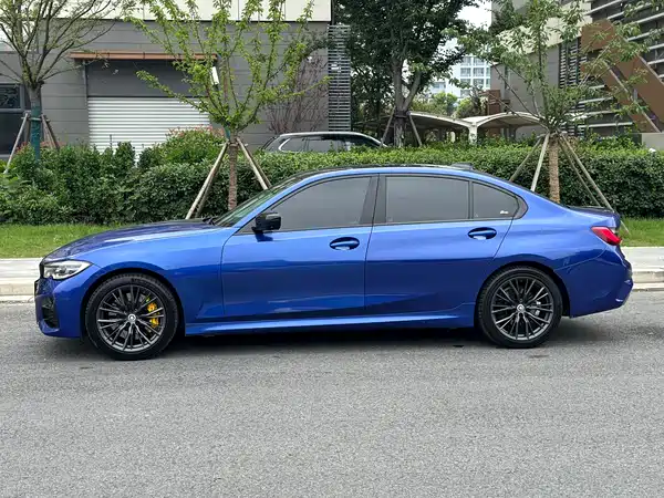 BMW 3 Series 2021