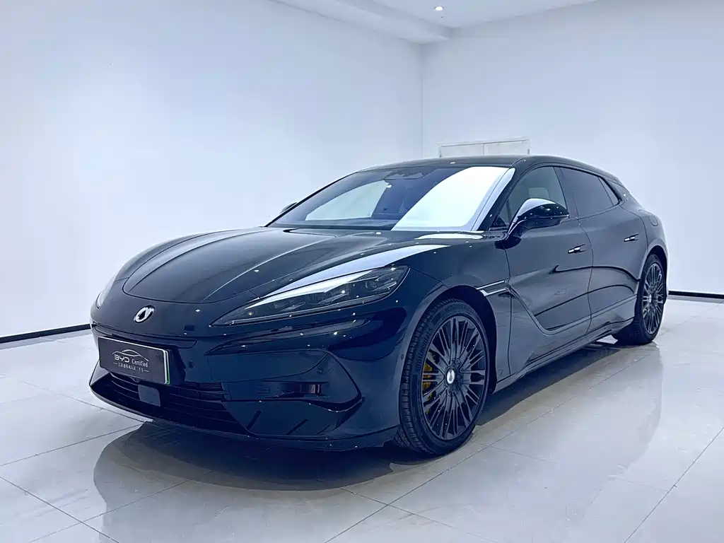 Denza Z9GT 2024