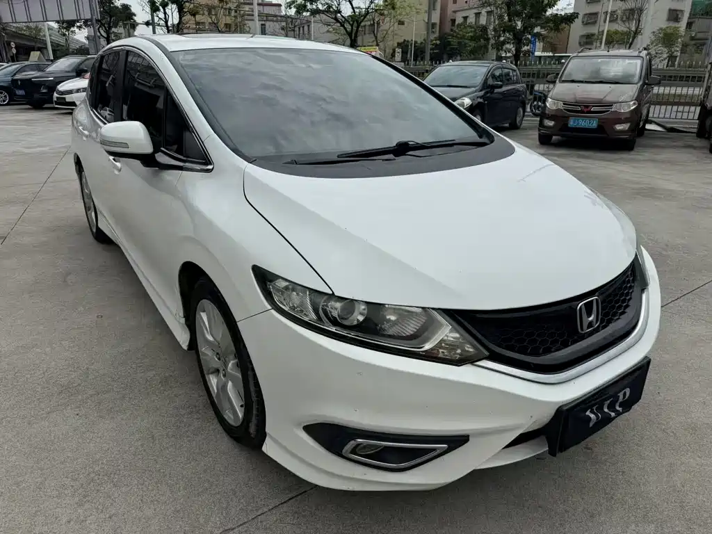 Honda Jade 2015 — фото 3