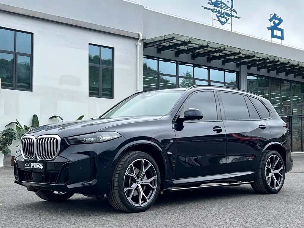 BMW X5 2024 — фото 1