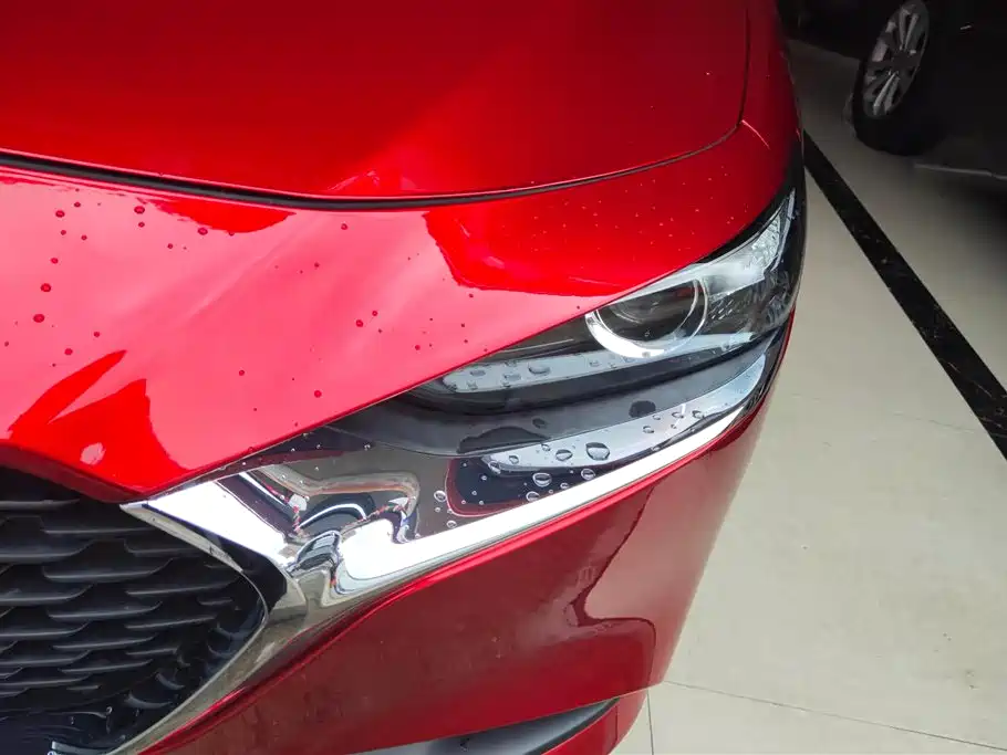 Mazda 3 Axela 2022