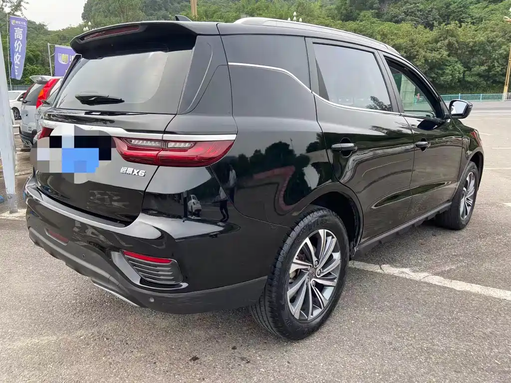Geely Vision X6 2020 — фото 10