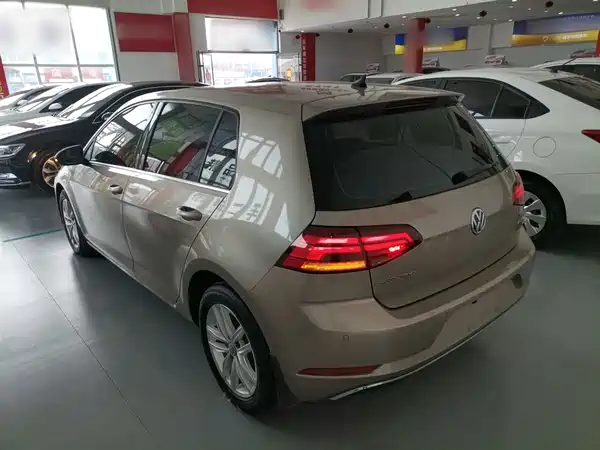 Volkswagen Golf 2019