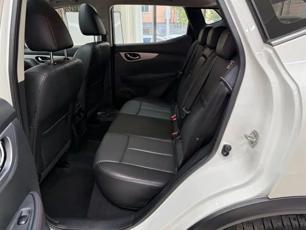 Nissan Qashqai 2022 — фото 18