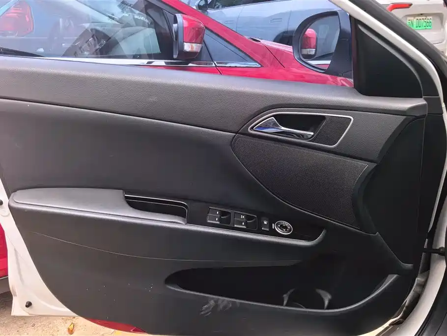 Hyundai Mistra 2015 — фото 7