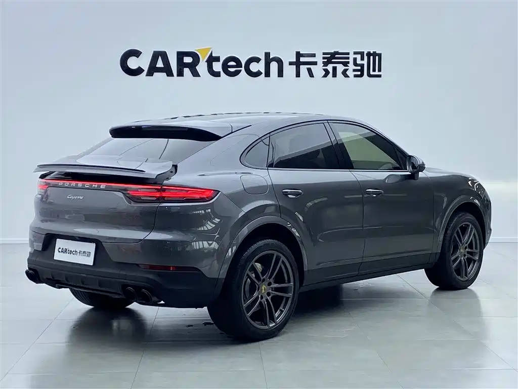 Porsche Cayenne 2020