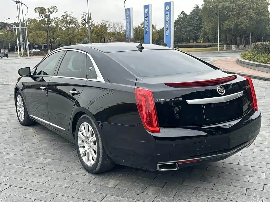 Cadillac XTS 2014 — фото 7