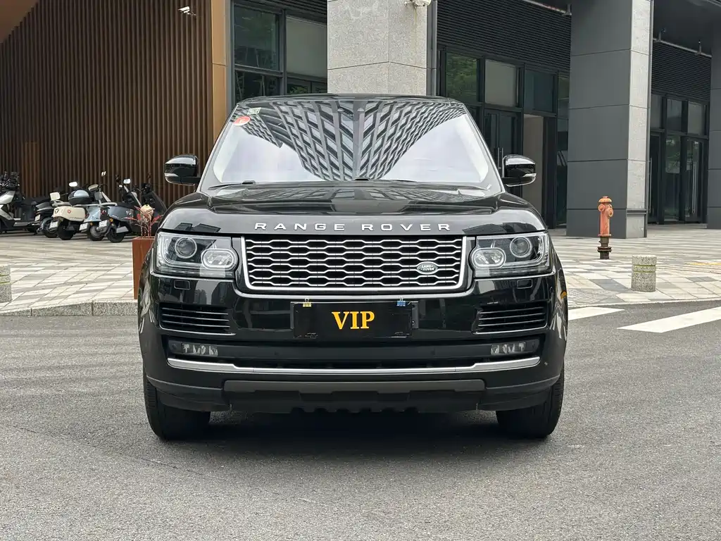 Land Rover Range Rover 2019 — фото 2