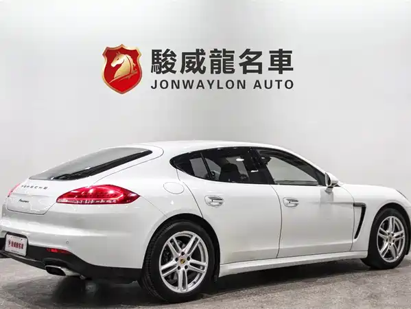 Porsche Panamera 2014
