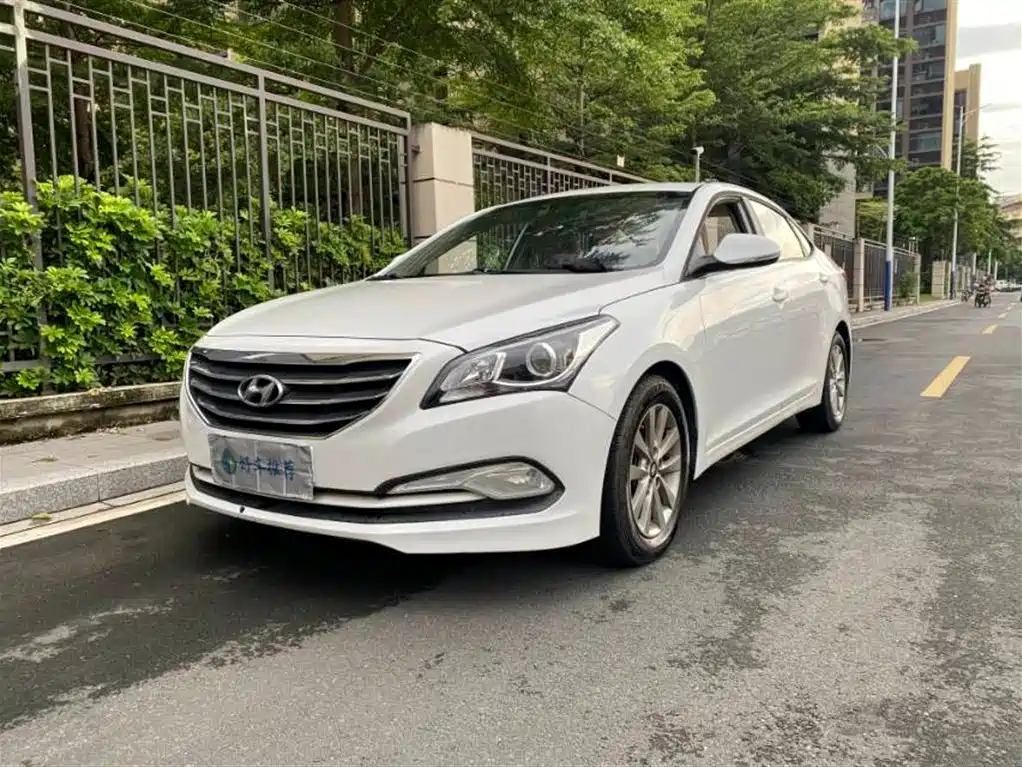 Hyundai Mistra 2014 — фото 3