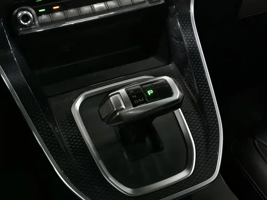 Haval M6 2022 — фото 13