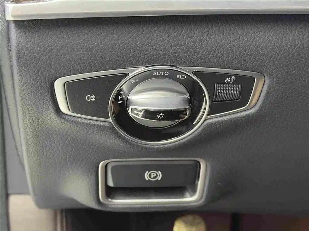 Mercedes-Benz S-Class 2018 — фото 17