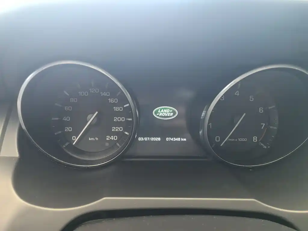 Land Rover Evoque 2014 — фото 13