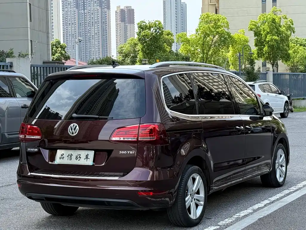 Volkswagen Sharan 2019 — фото 4