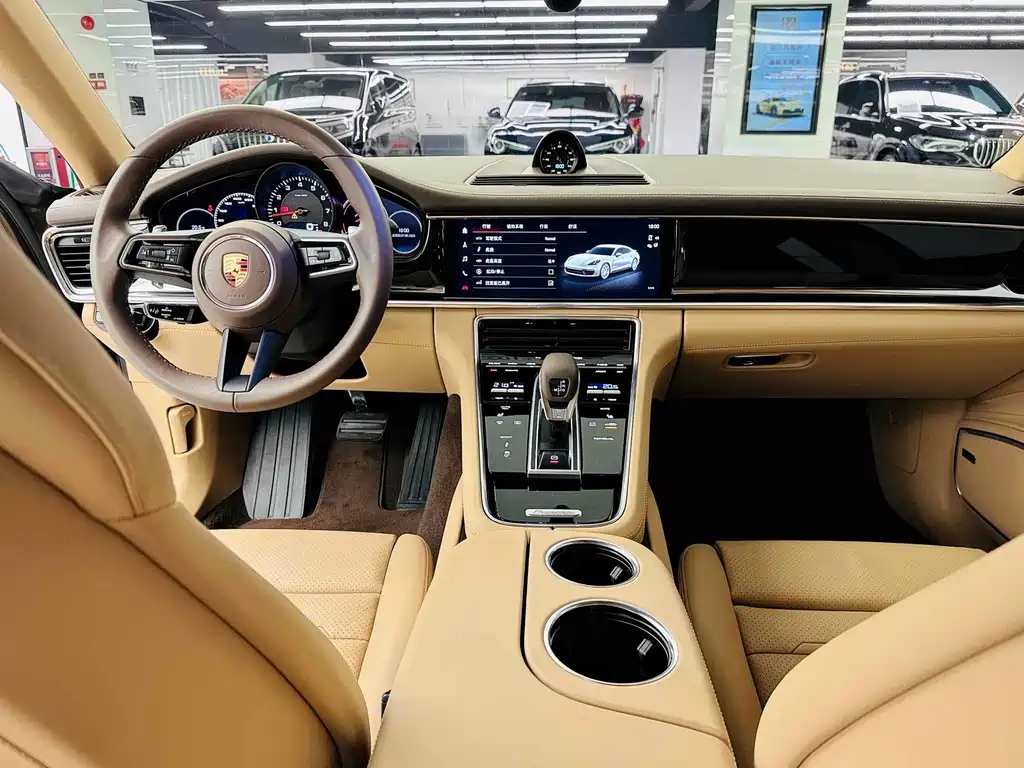Porsche Panamera 2022 — фото 10