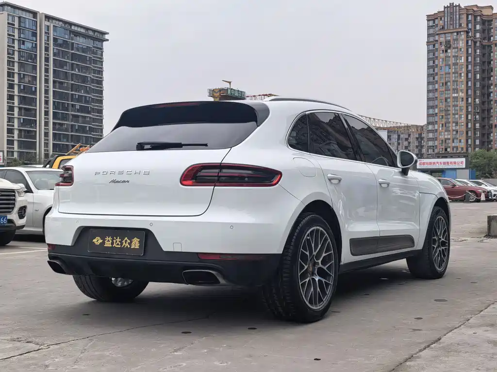 Porsche Macan 2015 — фото 7