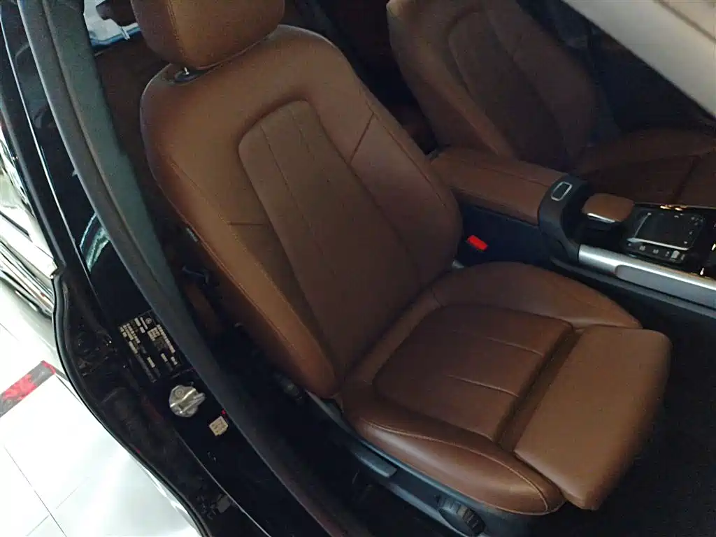 Mercedes-Benz GLB 2022 — фото 20