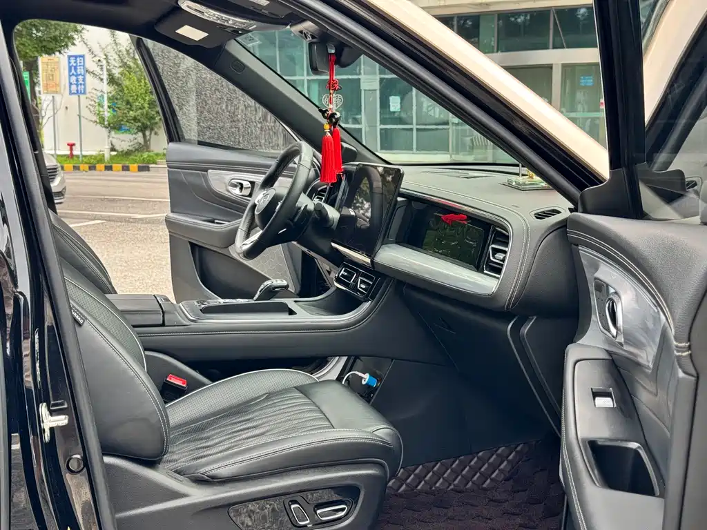 GAC Motor Trumpchi GS8 2023 — фото 17