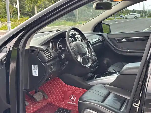 Mercedes-Benz R-Class 2017