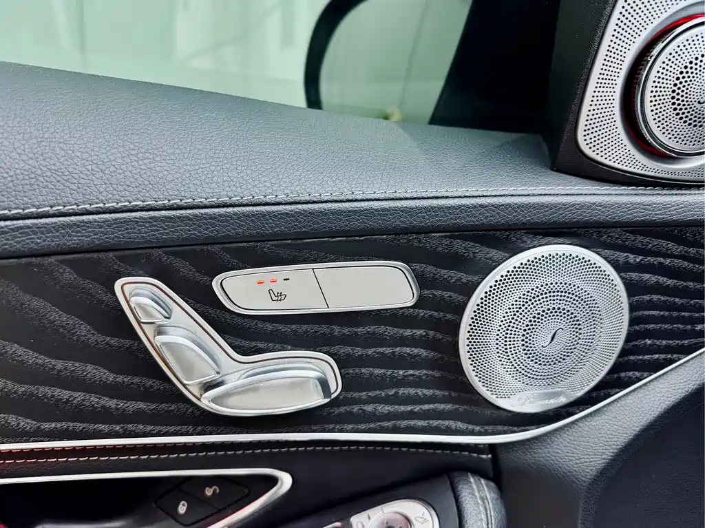 Mercedes-Benz C-Class 2019 — фото 11