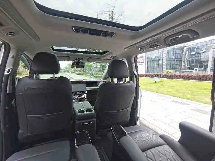 GAC Motor Trumpchi M8 2023 — фото 13