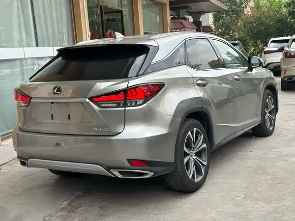 Lexus RX 2020