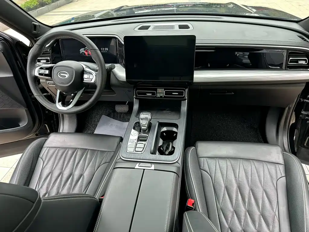 GAC Motor Trumpchi GS8 2023 — фото 7