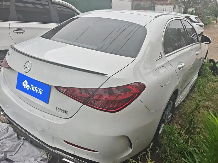 Mercedes-Benz C-Class 2022
